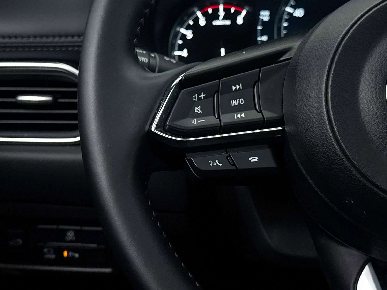 Used 2025 MAZDA CX-5 2.5 Turbo w/ Premium Package image 37