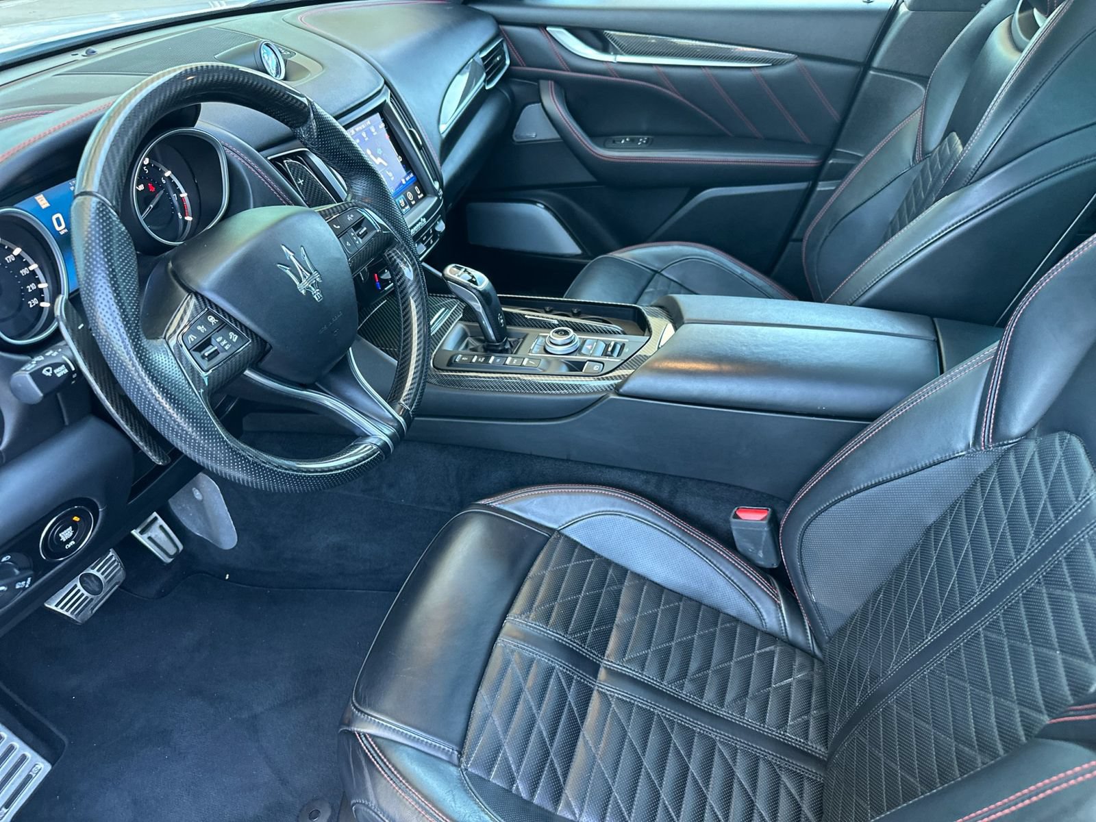 Used 2019 Maserati Levante GTS AWD/4WD image 10