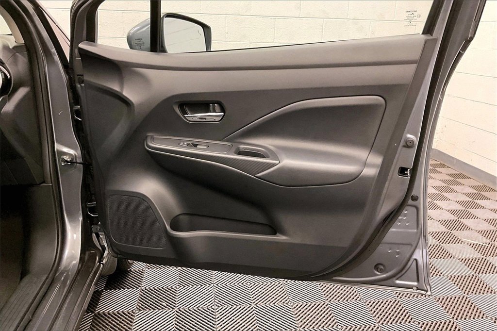 Certified 2025 Nissan Versa SV w/ Trunk Package image 24