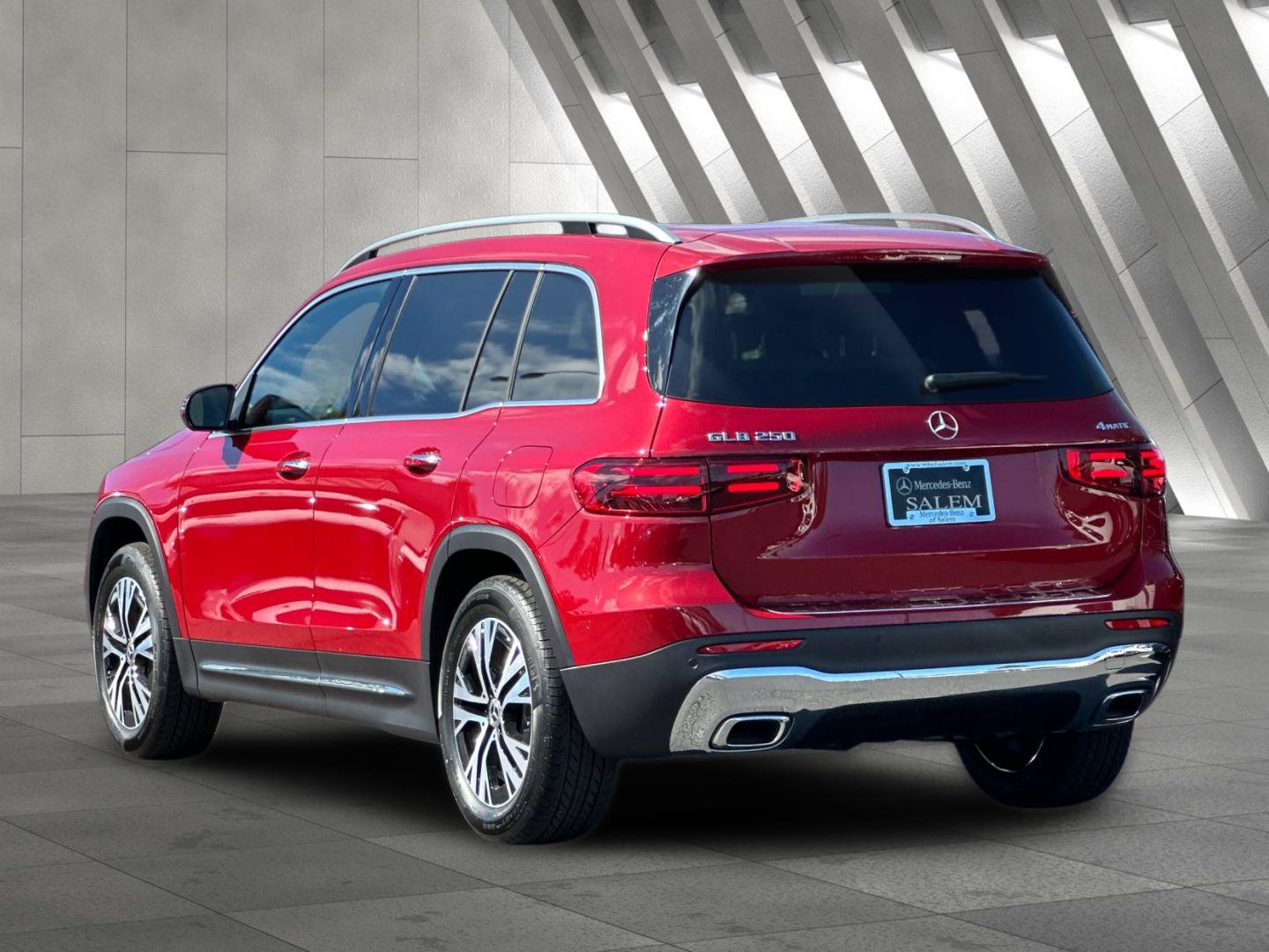 New 2026 Mercedes-Benz GLB 250 4MATIC image 6