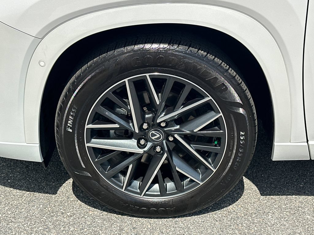 Used 2024 Lexus TX 350 FWD w/ Captains Chair Package image 11