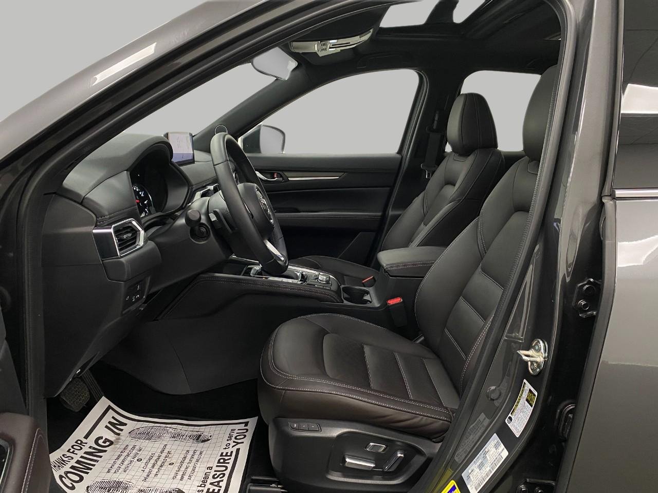 Used 2025 MAZDA CX-5 Signature image 29