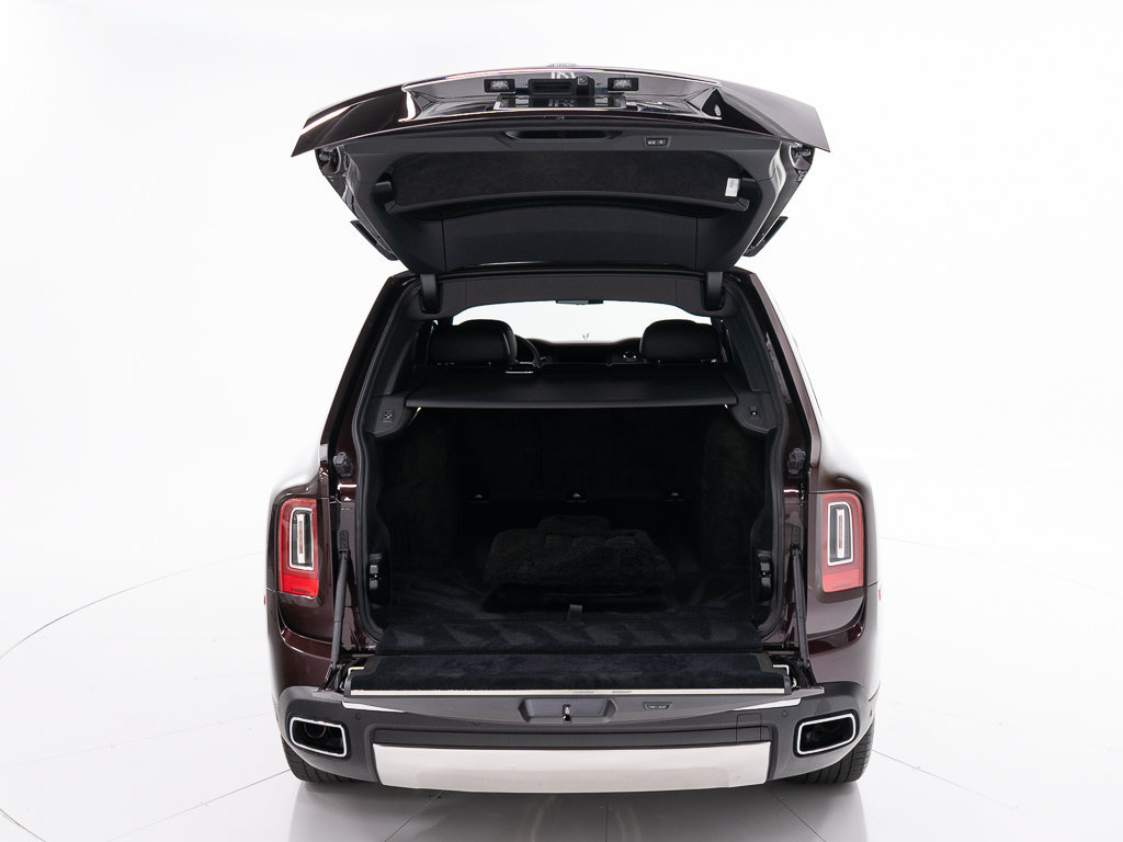 Certified 2023 Rolls-Royce Cullinan AWD/4WD image 52