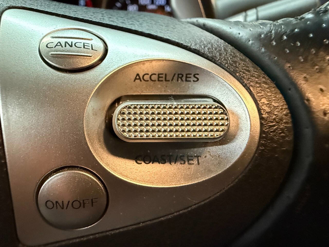 Used 2014 Nissan 370Z Touring w/ Sport Package image 17