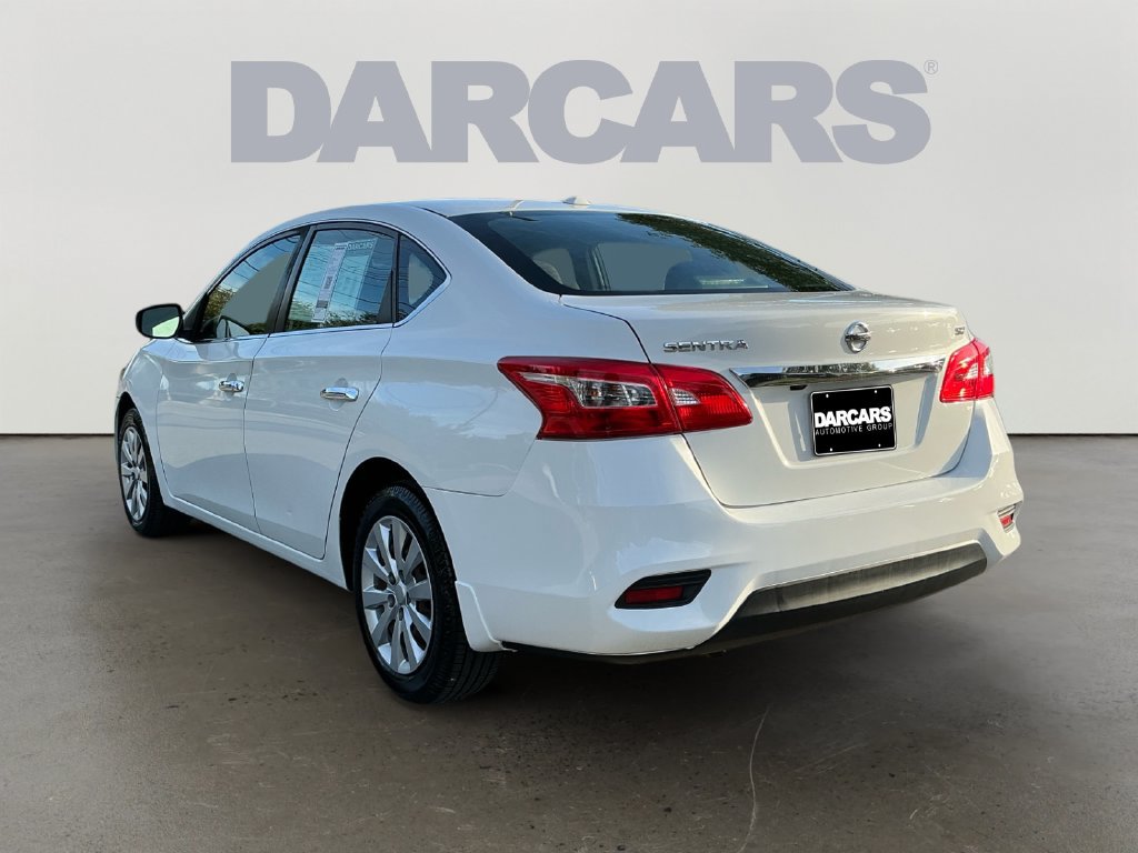 Used 2017 Nissan Sentra SV FWD image 5
