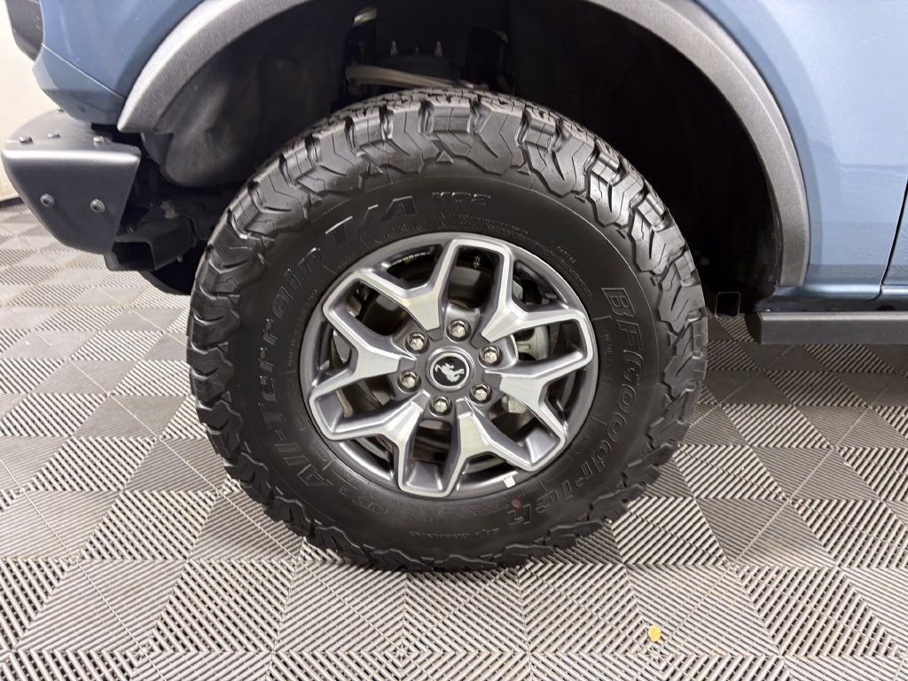 Certified 2025 Ford Bronco Badlands AWD/4WD image 11