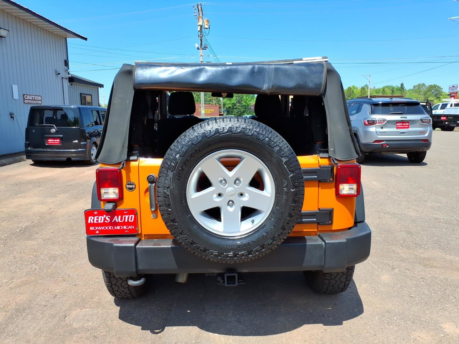 Used 2012 Jeep Wrangler Sport AWD/4WD image 5