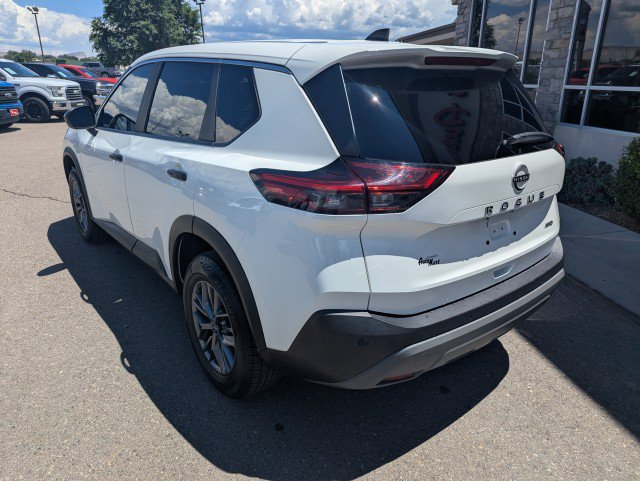 Used 2023 Nissan Rogue S AWD/4WD image 4