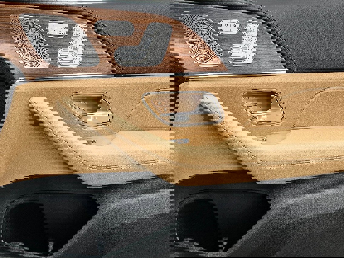 New 2026 Mercedes-Benz GLS 580 4MATIC image 35