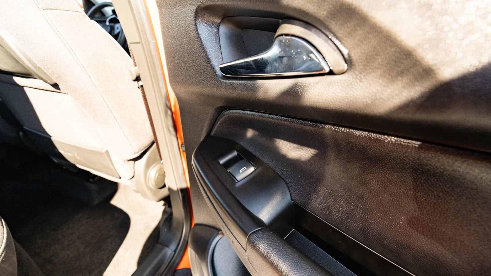 Used 2023 Chevrolet TrailBlazer LT w/ Convenience Package FWD image 17