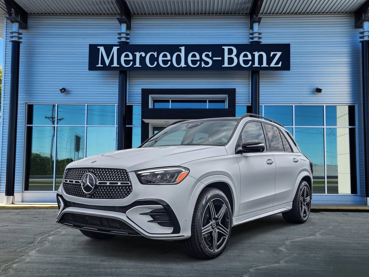 New 2026 Mercedes-Benz GLE 350 4MATIC image 3