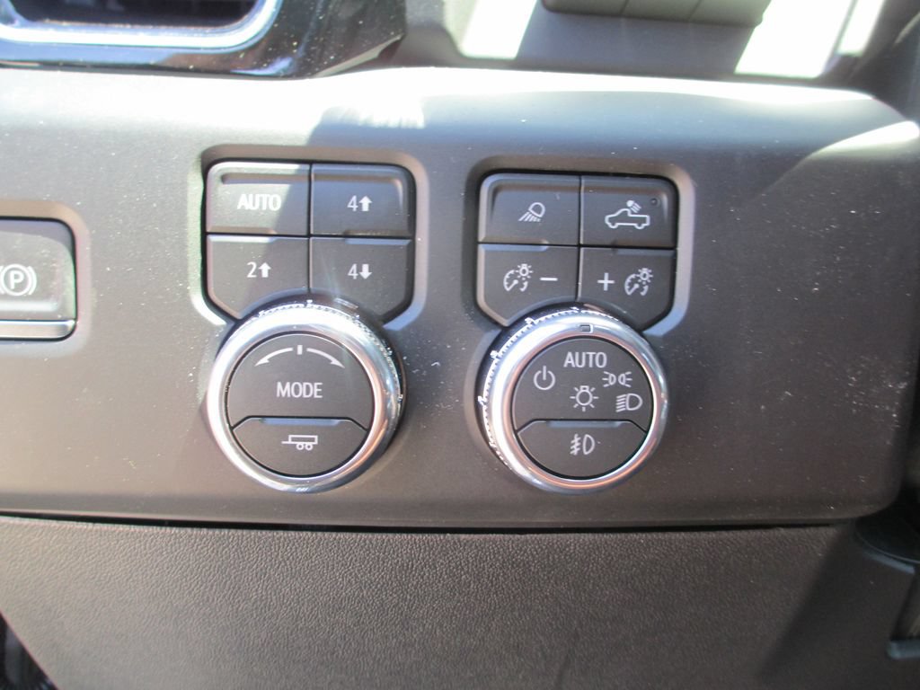 New 2026 GMC Sierra 2500 Denali Ultimate AWD/4WD image 18