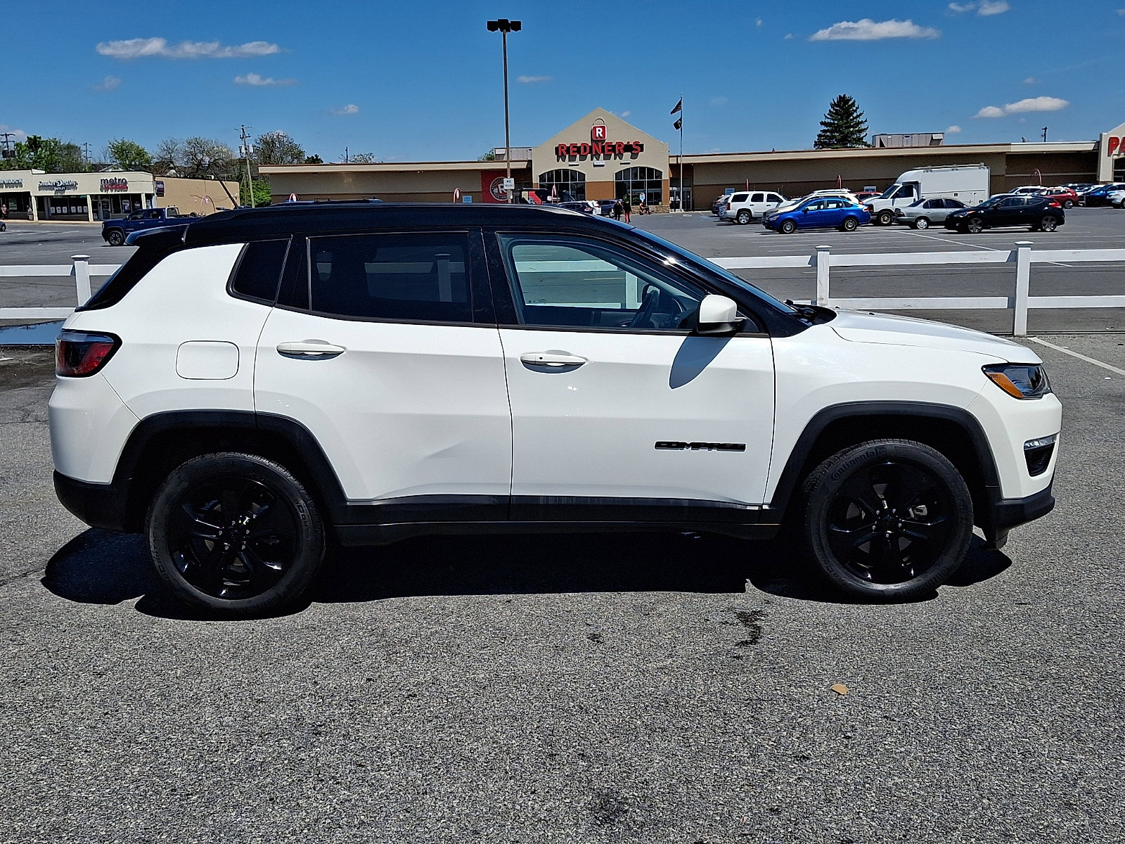 Used 2019 Jeep Compass Latitude AWD/4WD image 7