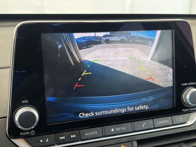 Used 2024 Nissan Altima 2.5 SV image 21