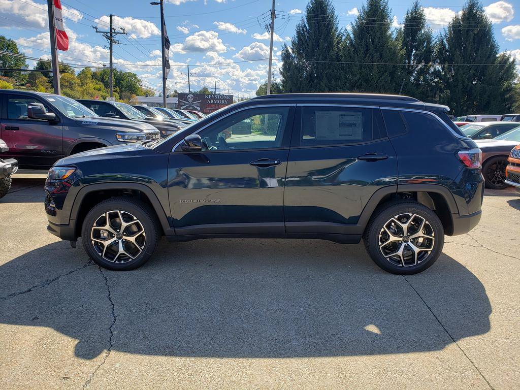 New 2026 Jeep Compass Limited AWD/4WD image 7