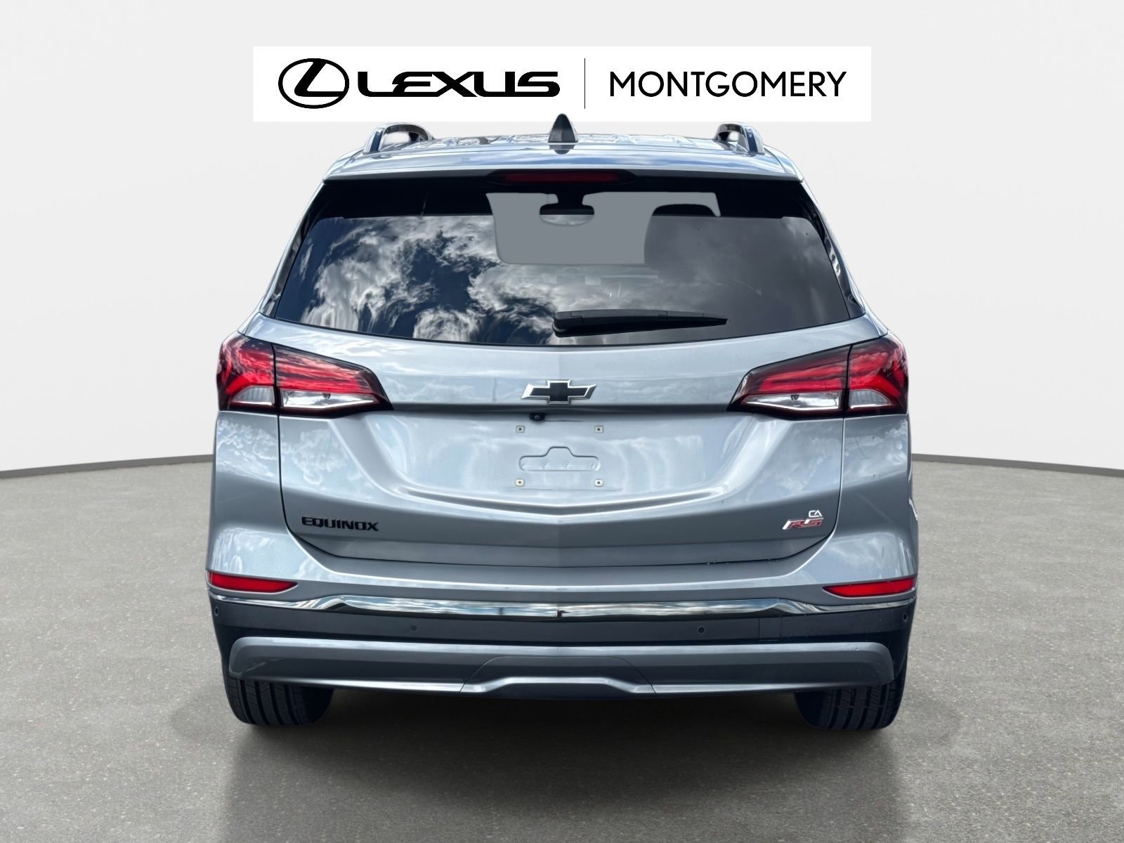 Used 2023 Chevrolet Equinox RS w/ RS Leather Package image 4