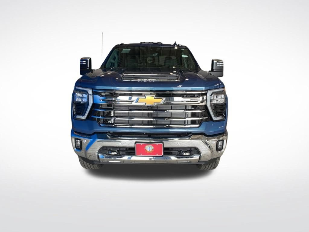New 2026 Chevrolet Silverado 2500 LTZ w/ LTZ Premium Package AWD/4WD image 16