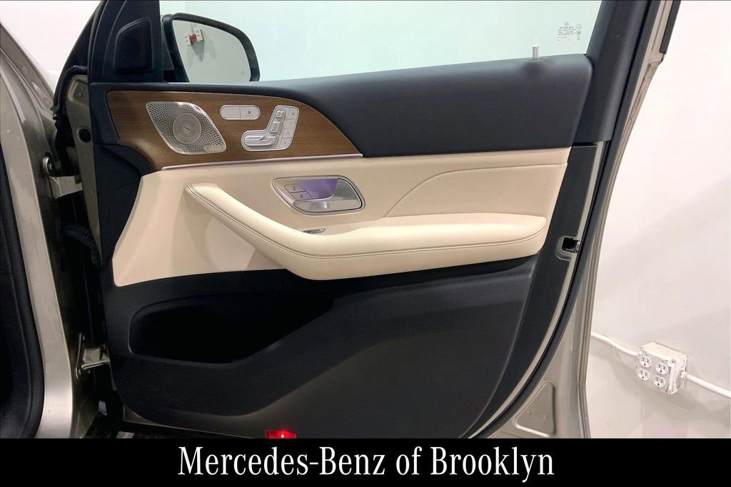 Used 2022 Mercedes-Benz GLE 350 4MATIC image 26