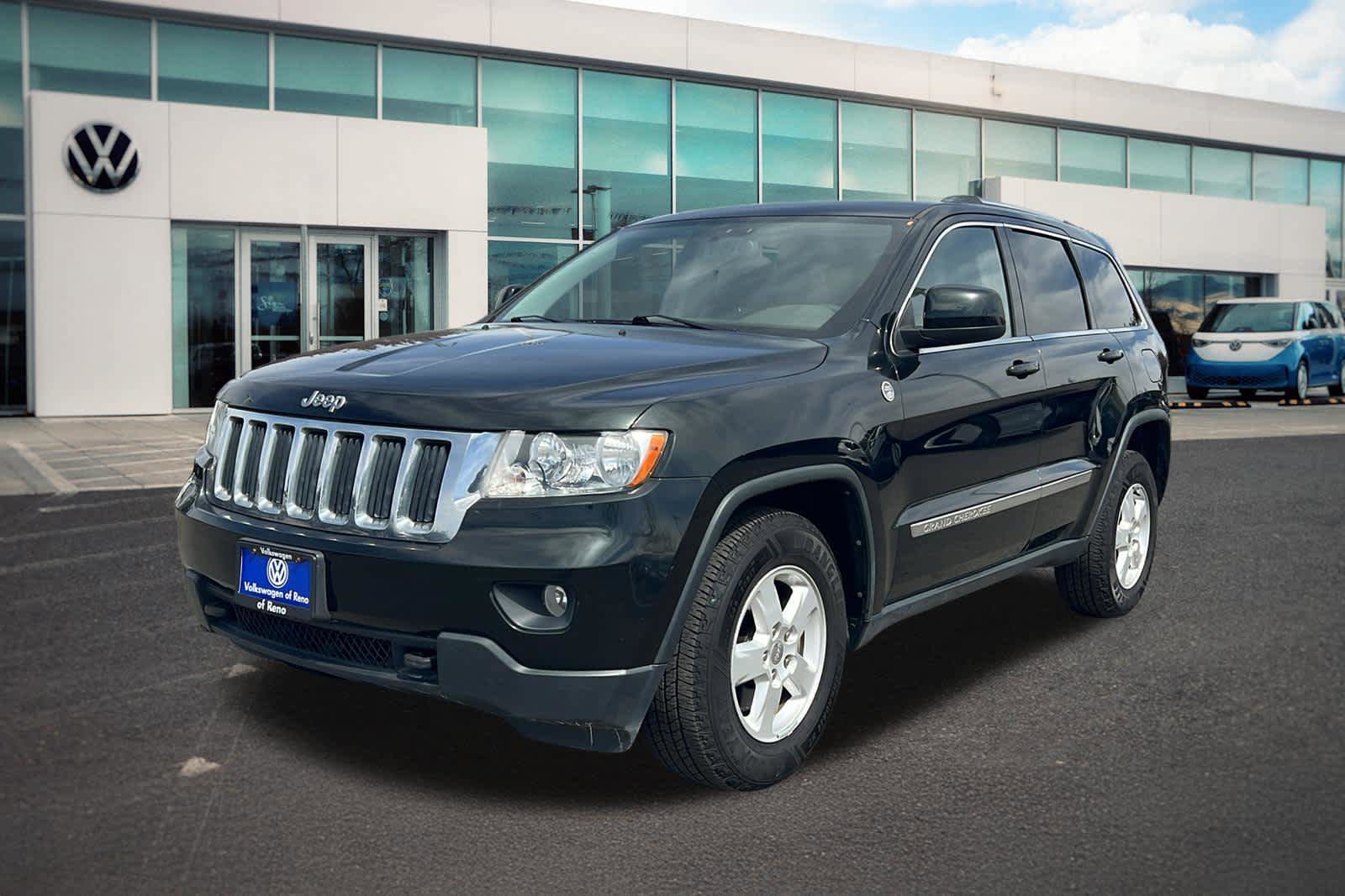 Used 2012 Jeep Grand Cherokee Laredo w/ Laredo E Group