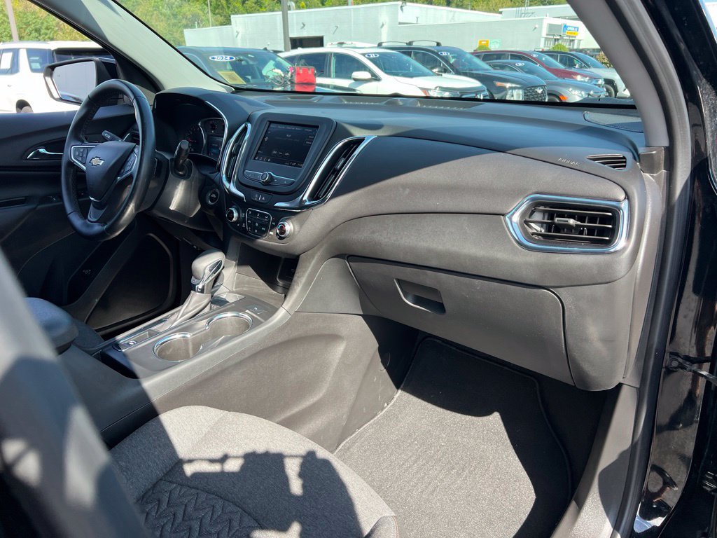 Used 2023 Chevrolet Equinox LT FWD image 28
