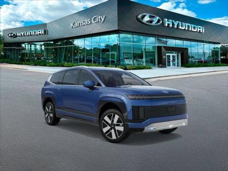 New 2026 Hyundai Ioniq 9 SEL w/ Tow & Go Package image 6