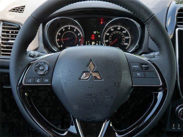 New 2025 Mitsubishi Outlander Sport SE image 8