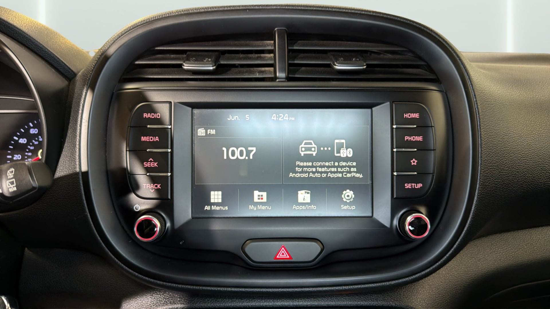 Used 2021 Kia Soul LX FWD image 25