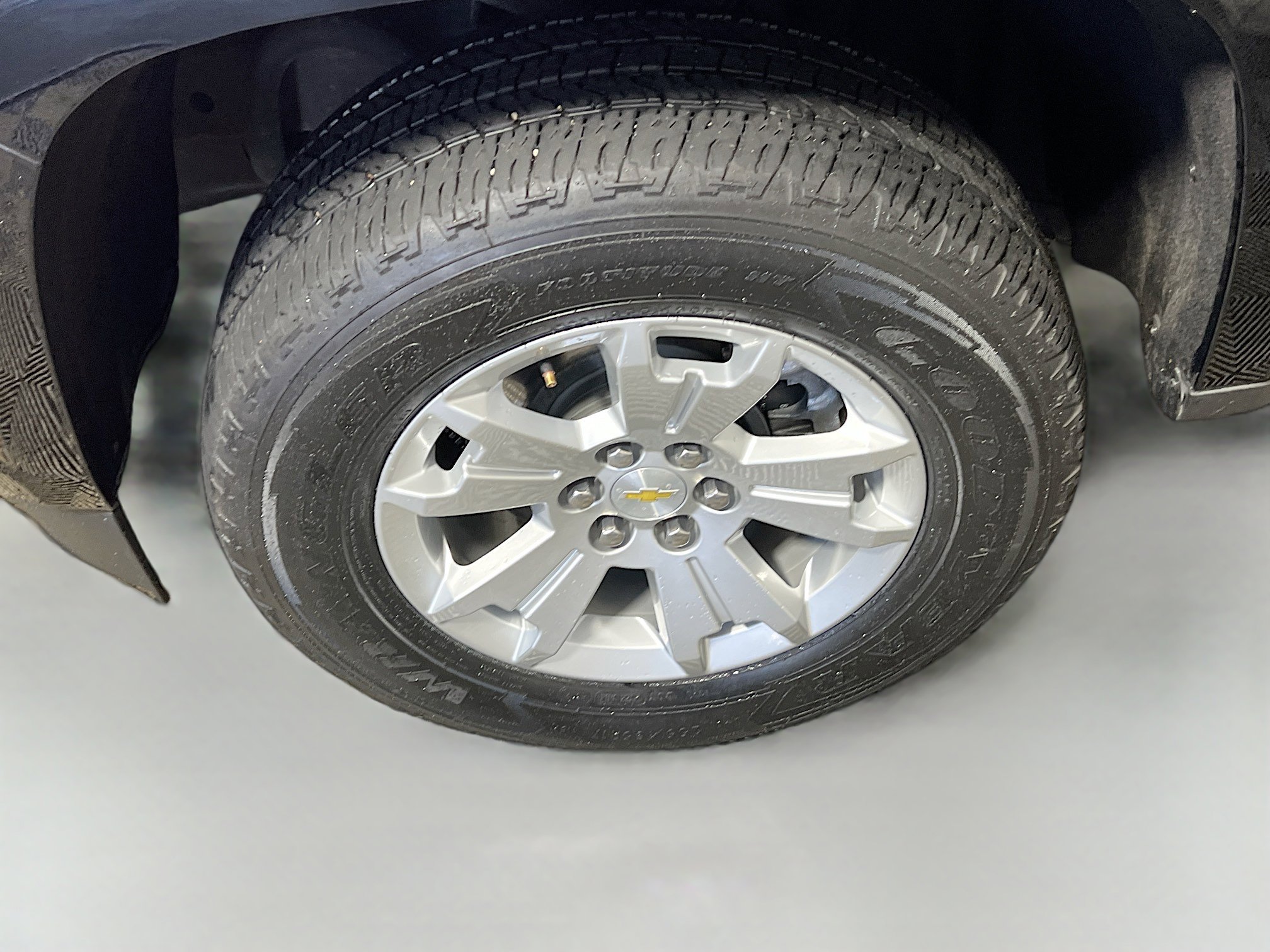 Used 2022 Chevrolet Colorado LT w/ Fleet Safety Package image 14