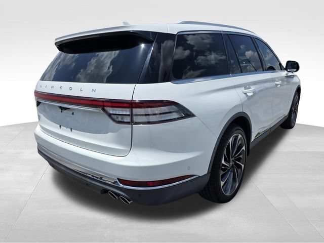 Used 2021 Lincoln Aviator Reserve w/ Equipment Group 201A AWD/4WD image 3