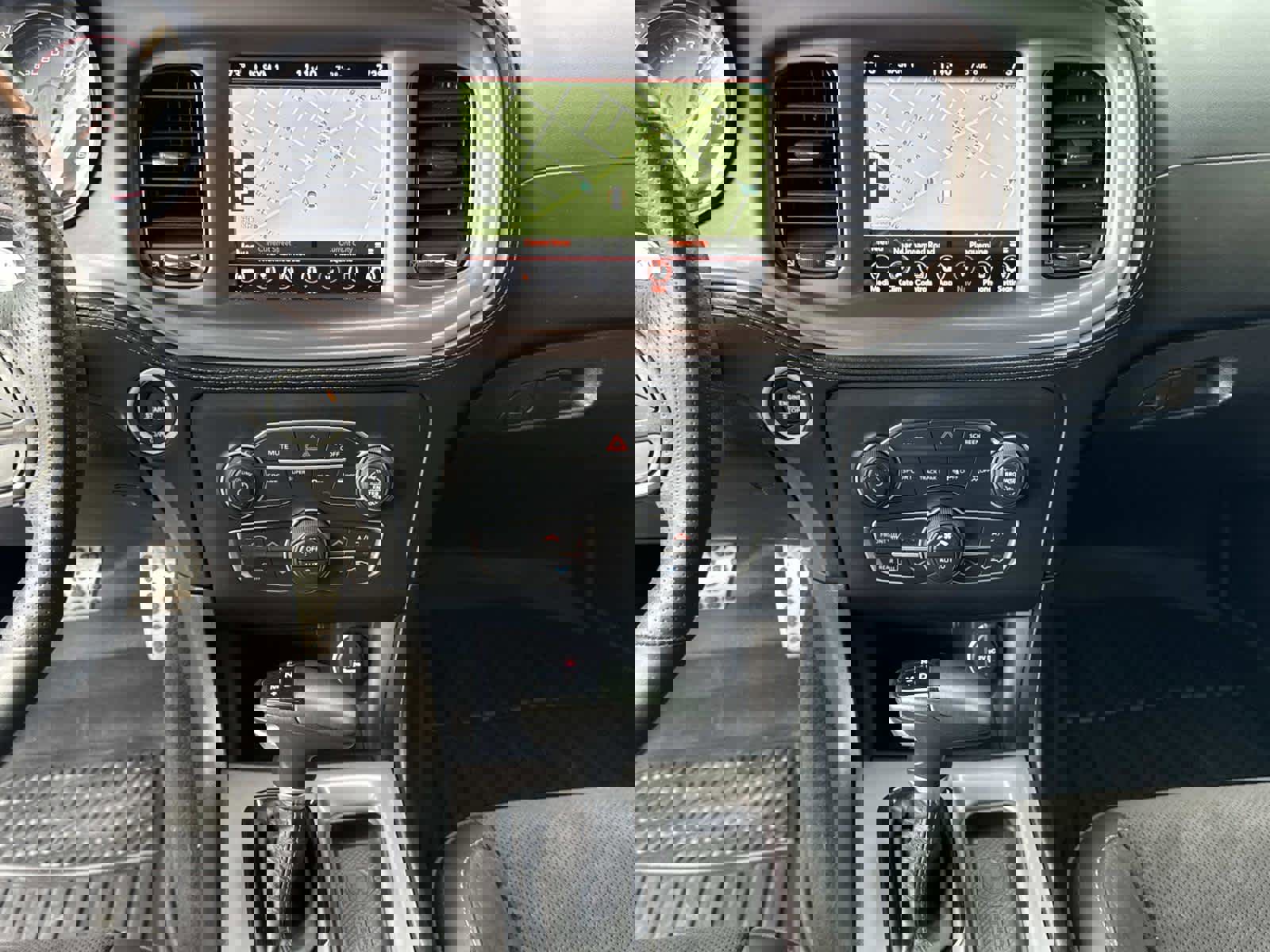 Used 2023 Dodge Charger R/T w/ Plus Group image 42