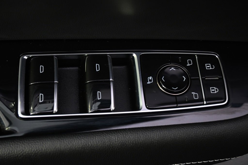 New 2026 Cadillac Vistiq Sport image 24
