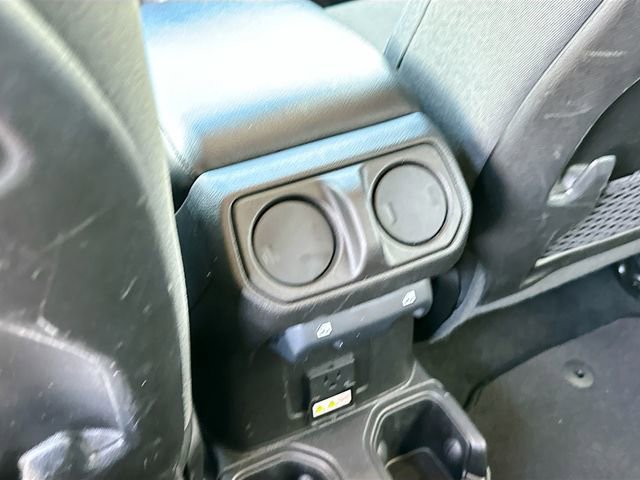 Used 2024 Jeep Wrangler Unlimited Rubicon image 23