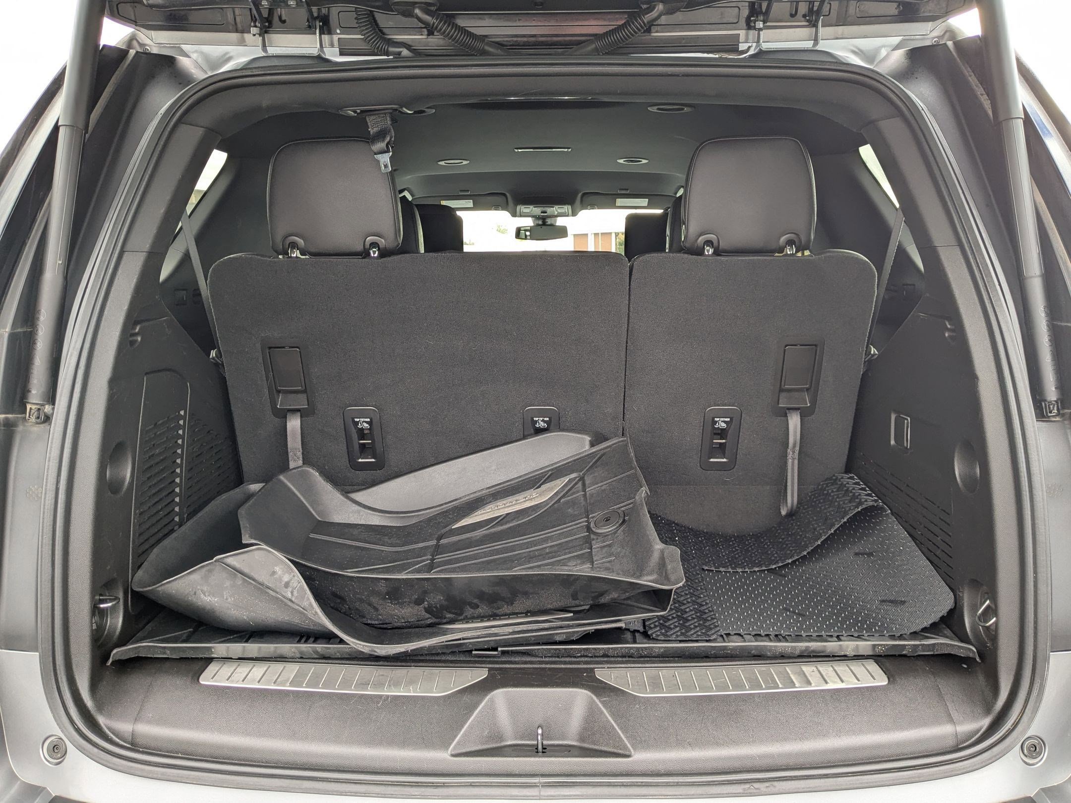 Used 2021 Chevrolet Tahoe Z71 w/ Rear Media and Nav Package image 32