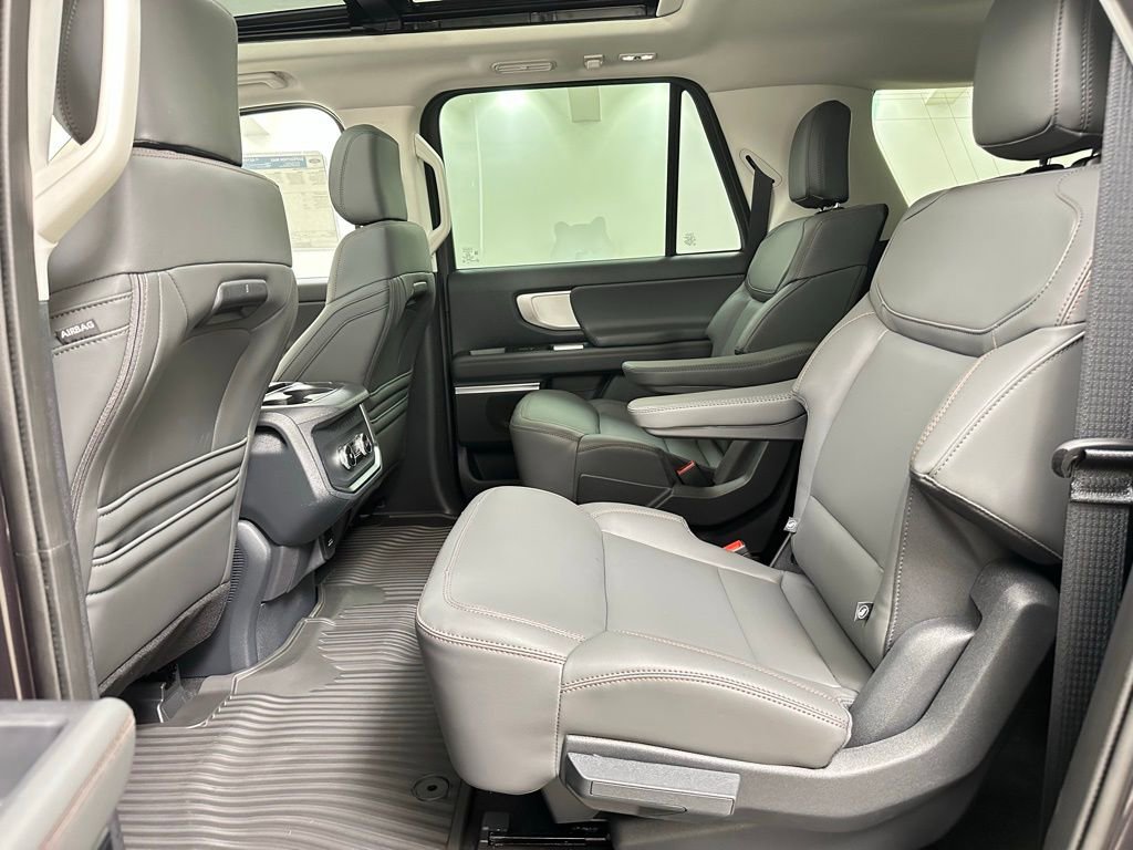 New 2025 Ford Expedition Max Active RWD image 17