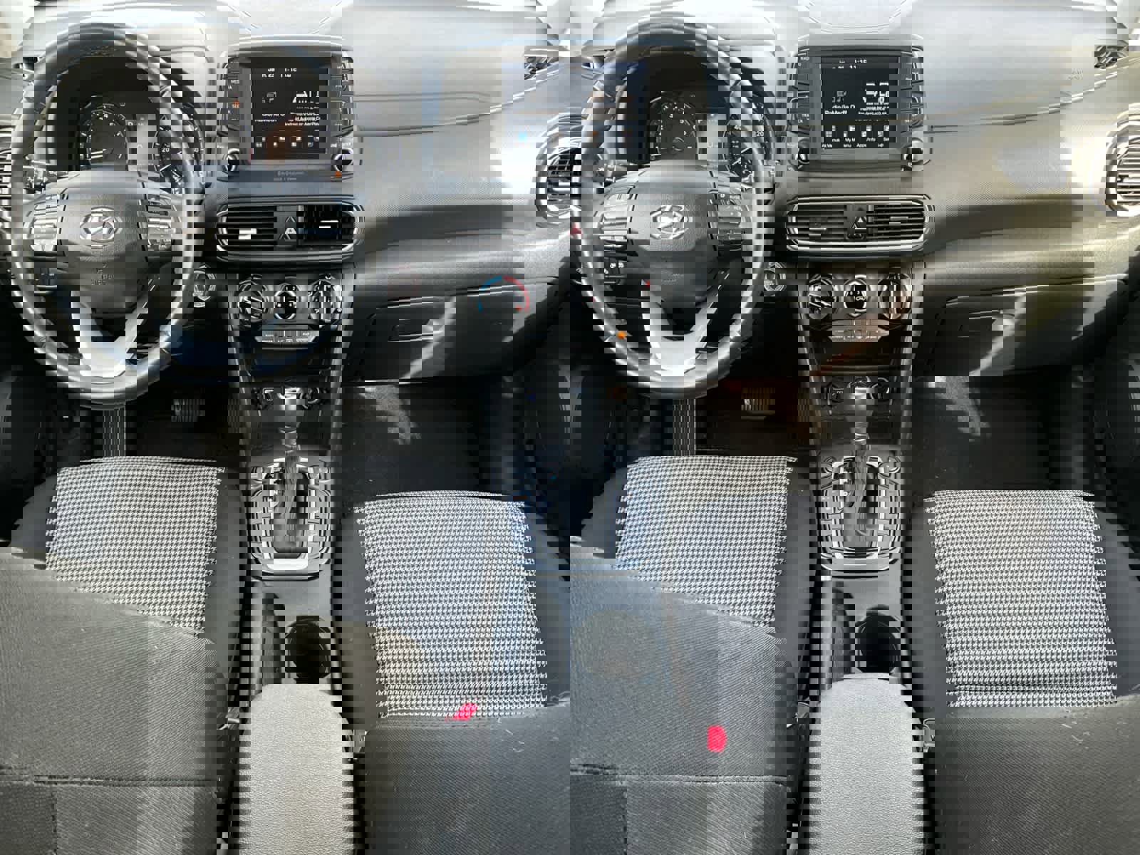 Used 2019 Hyundai Kona SEL image 12