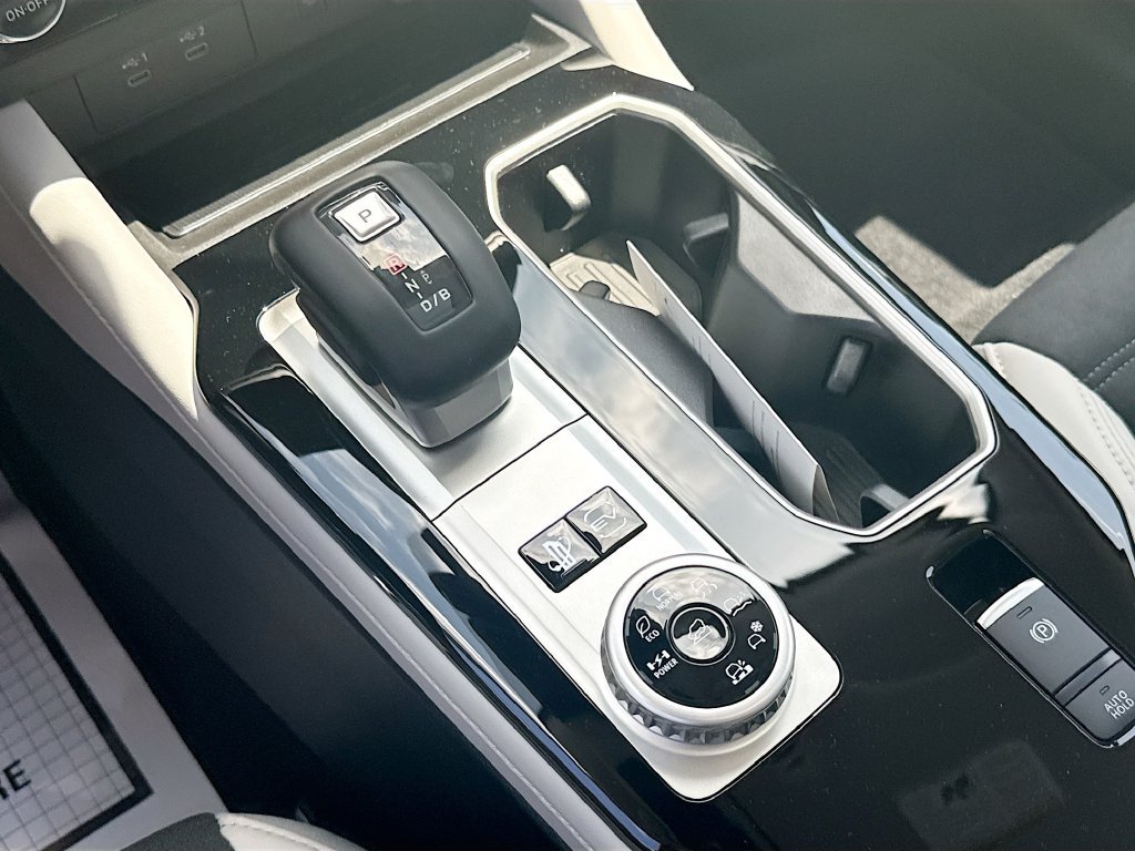 New 2026 Mitsubishi Outlander SE AWD/4WD image 17