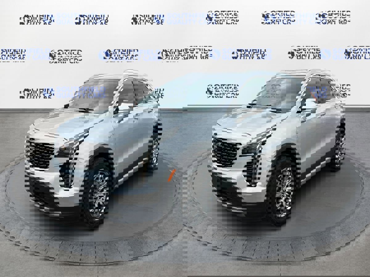Used 2020 Cadillac XT4 Premium Luxury image 2