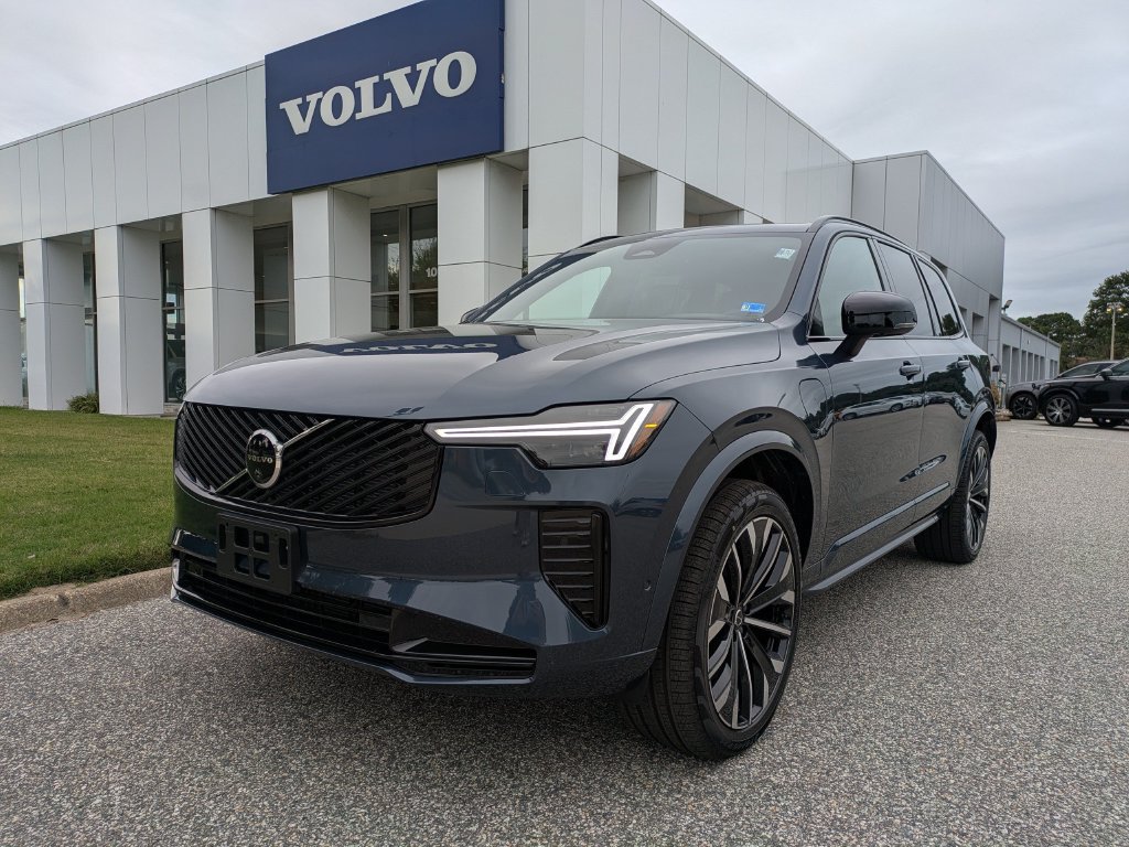 New 2027 Volvo XC90 T8 Ultra AWD/4WD image 2