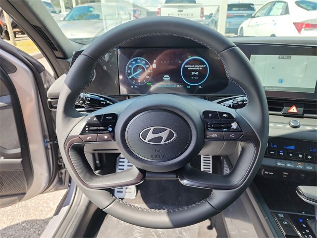 New 2025 Hyundai Elantra SEL image 24