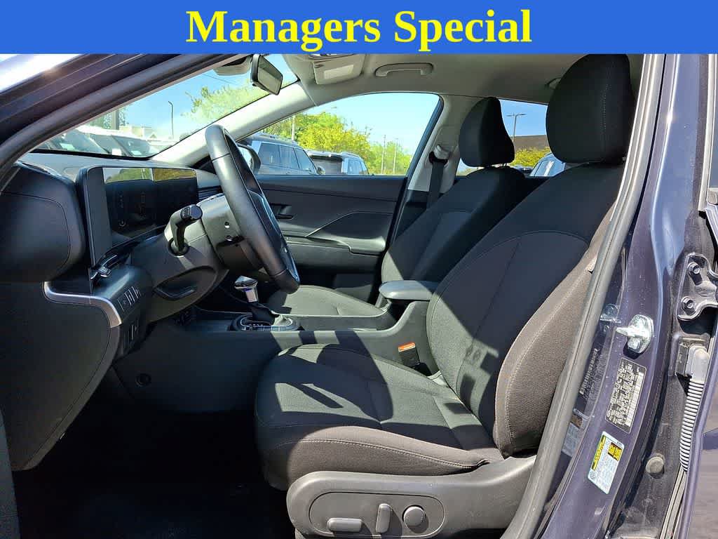 Used 2025 Hyundai Kona SEL AWD/4WD image 12