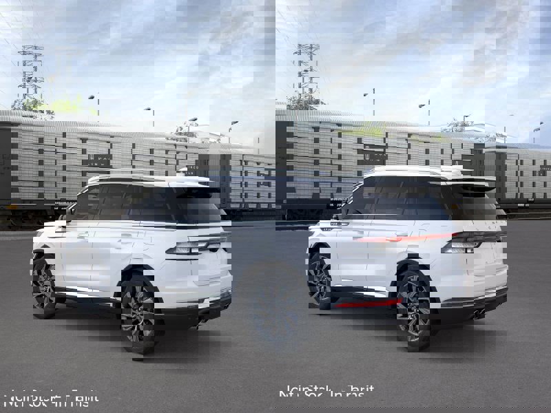 New 2026 Lincoln Aviator AWD image 26