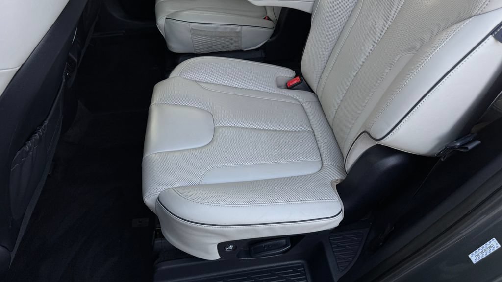 Used 2023 Hyundai Palisade Calligraphy AWD/4WD image 15