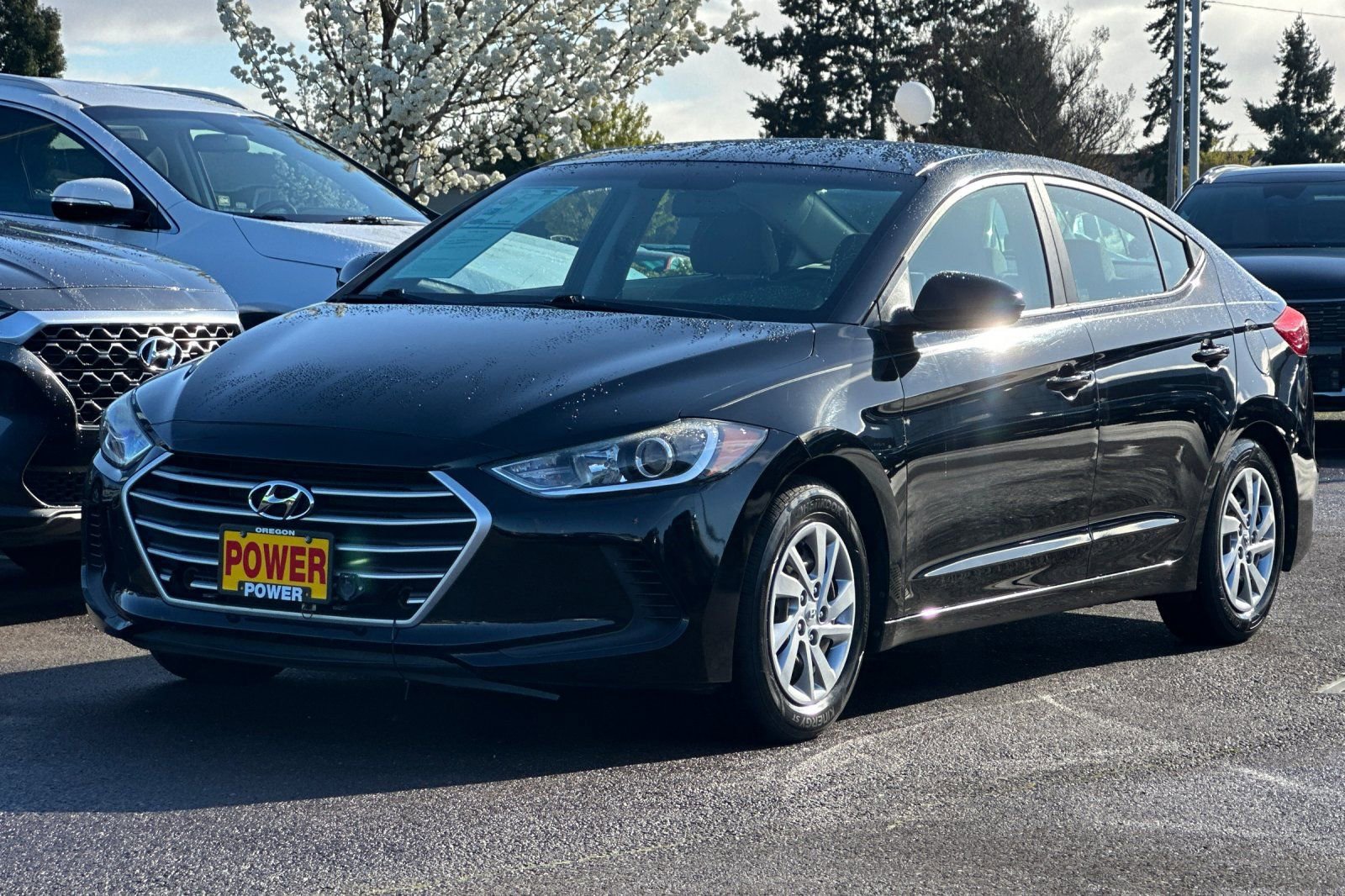 Used 2017 Hyundai Elantra SE w/ Cargo Package image 8