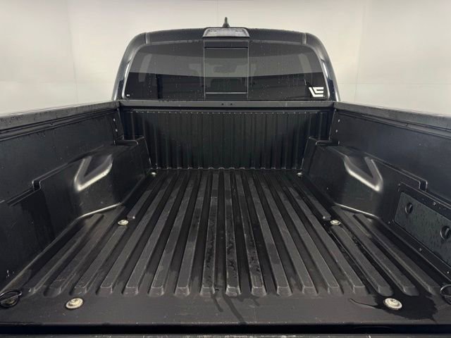 Used 2022 Toyota Tacoma SR5 image 26