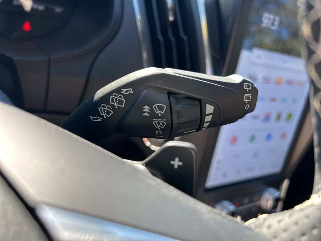 Used 2024 Ford Edge ST w/ Equipment Group 401A image 29