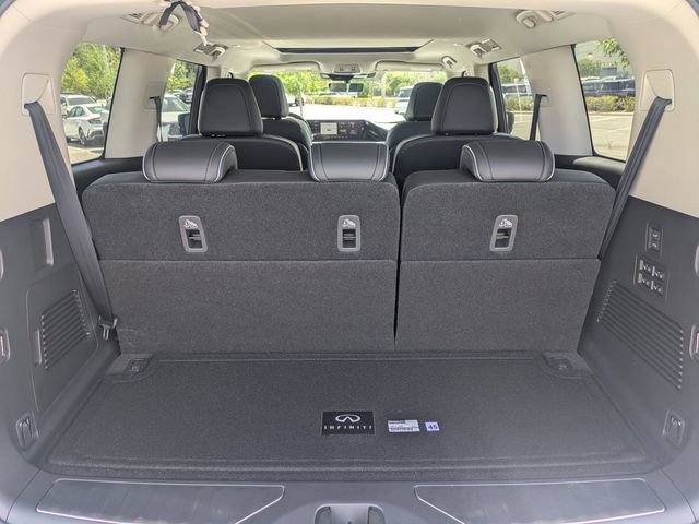 New 2026 INFINITI QX80 Luxe w/ Cargo Package RWD image 12