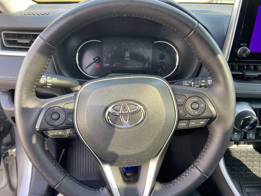 Used 2024 Toyota RAV4 XLE w/ Convenience Package AWD/4WD image 36