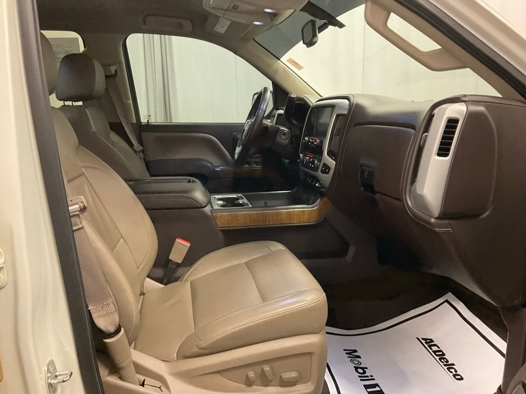 Used 2015 GMC Sierra 1500 SLT w/ SLT Crew Cab Value Package image 38