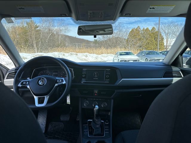 Used 2021 Volkswagen Jetta S image 11