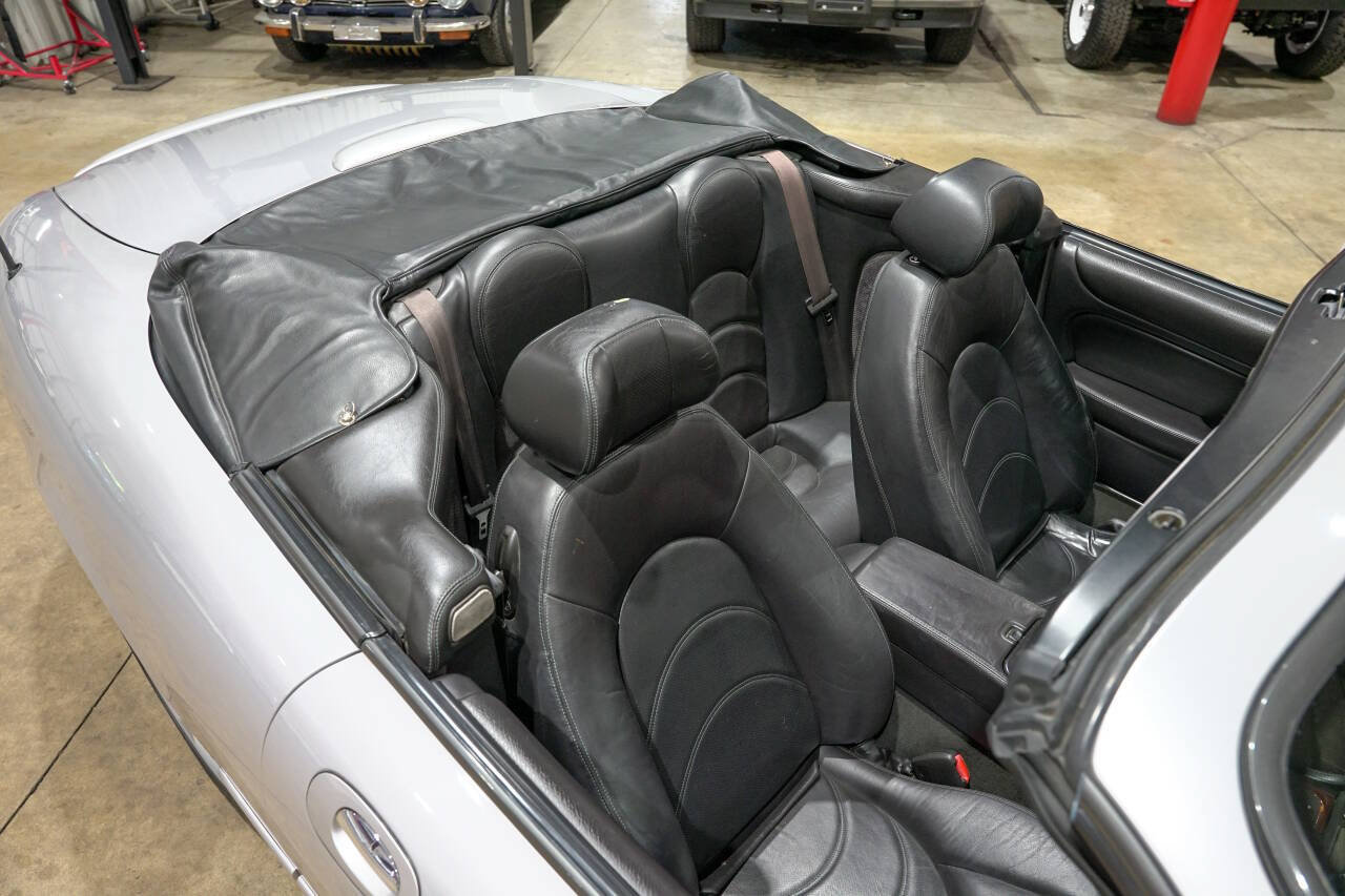 Used 2001 Jaguar XK8 Convertible RWD image 18